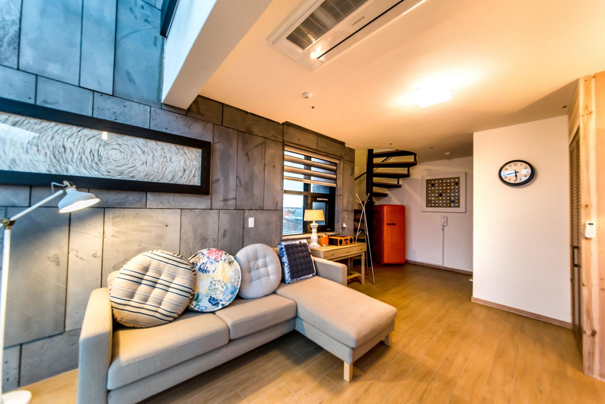 Zen Hideaway@Jeju Hotel Seogwipo Exterior photo